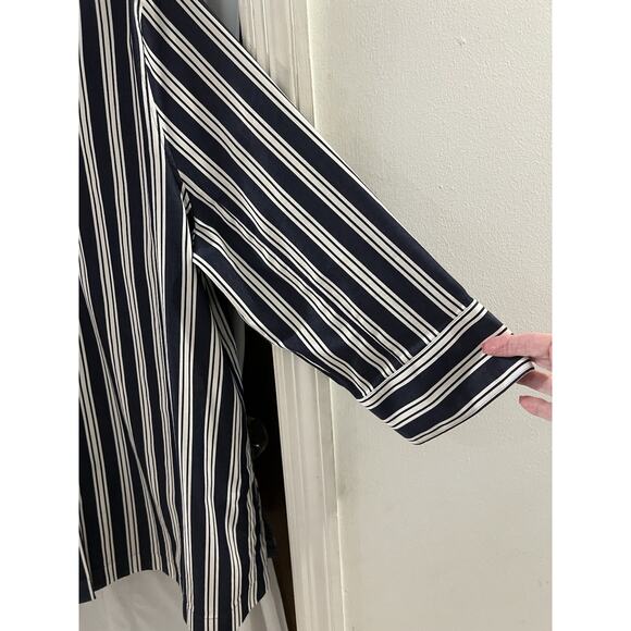 Chicos Blue White Striped Button Front Tunic No Iron Stretch Sz 20 - Picture 2 of 5